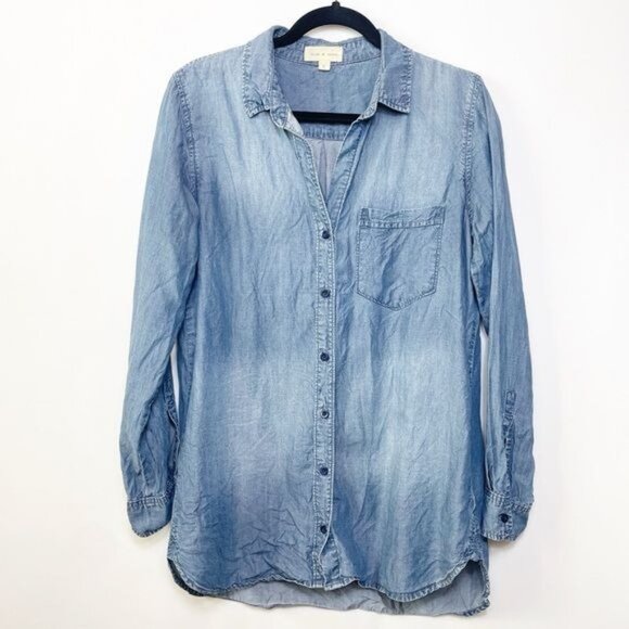 Cloth & Stone Denim Shirttail Button Down Chambray Shirt Large Casual Light - Picture 5 of 10